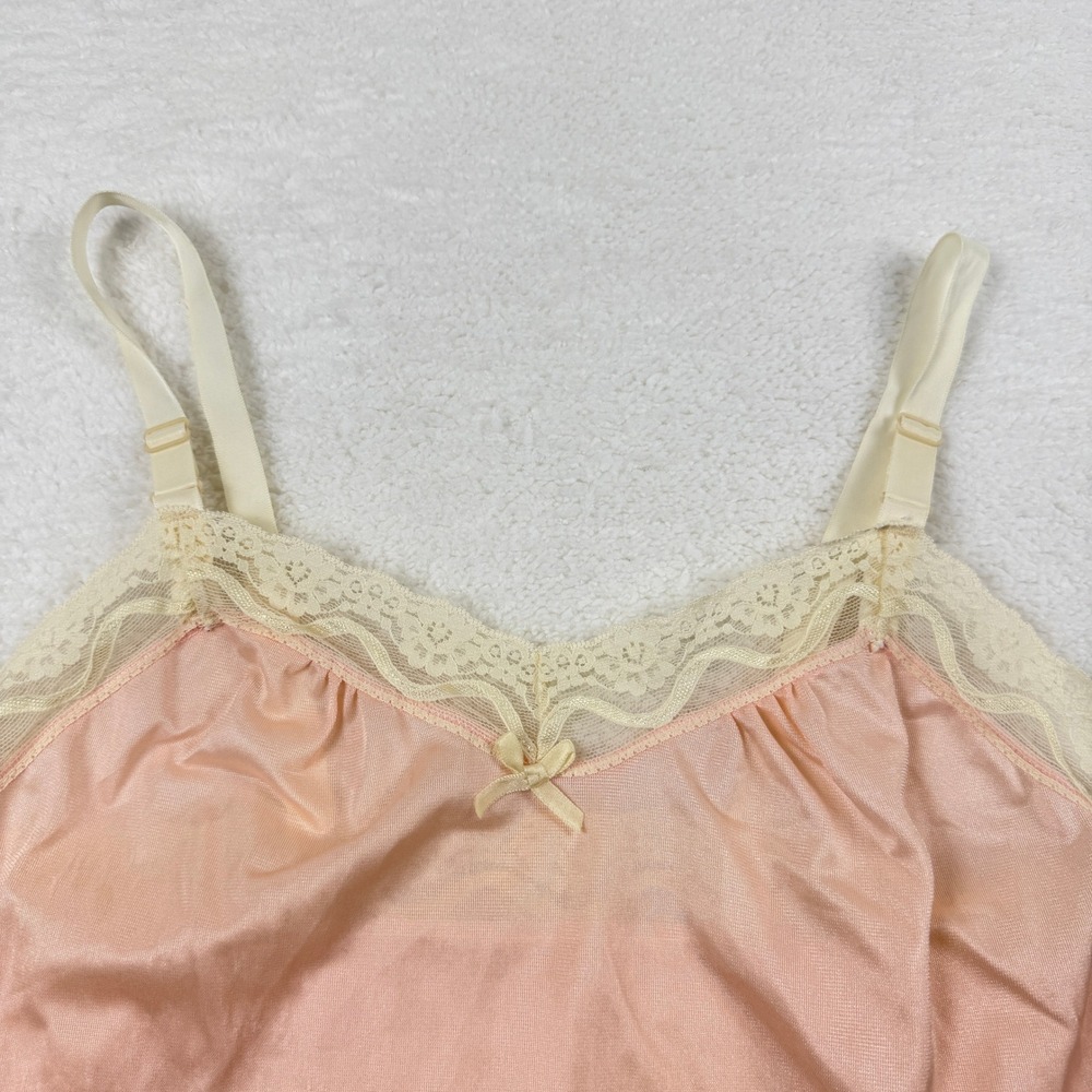 Vintage UndercoverWear‎ Lace Trim Slip Cami Womens Small Peach Pink Coquette - Picture 2 of 8